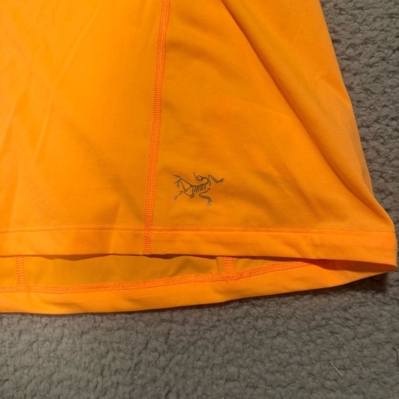 Arc’teryx -Motus Crew LS Women's Size S/P Womens Function Shirt Color Orange - Picture 4 of 9